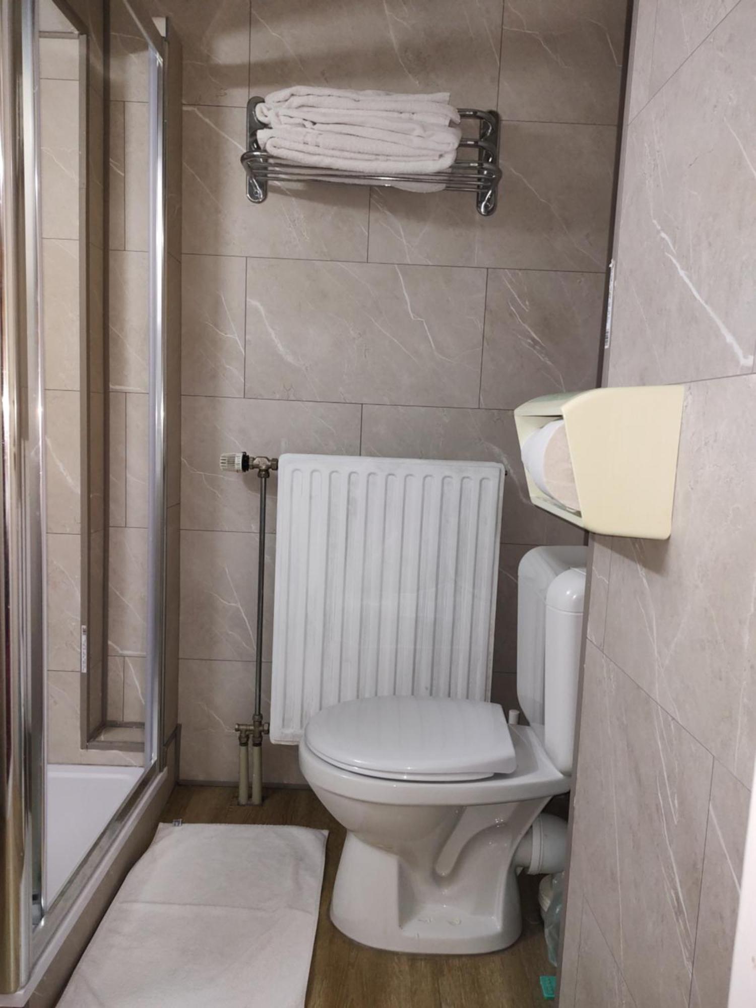 Hotel Evergreen Woluwe-Saint-Lambert Экстерьер фото